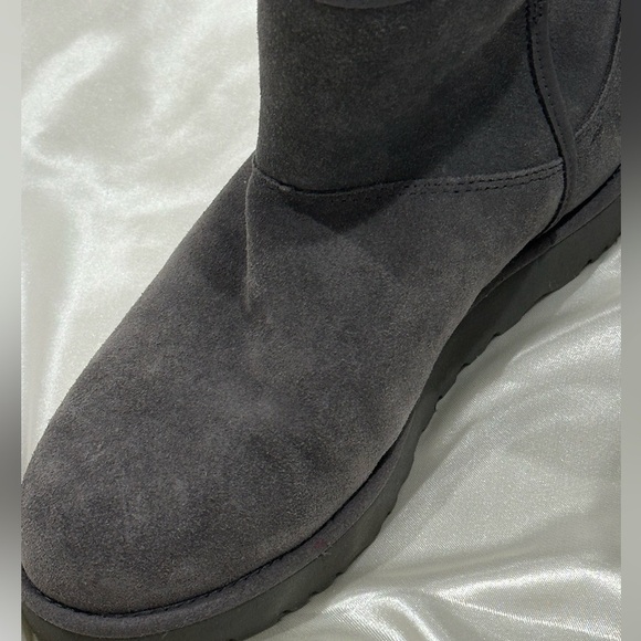 Ugg Cory II Boots Charcoal Gray Suede Shearling Classic Mini Short Ankle Sz 5 - Picture 15 of 16